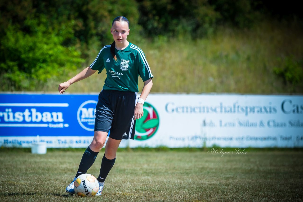 Bild 100 - wBJ TuRa Meldorf/Buesum - JFV Luebeck : Ergebnis: 1:0